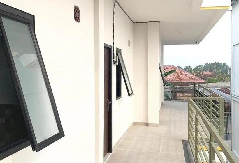 Superior-huone, Urbanview Hotel Juanda Kota Agung By Reddoorz
