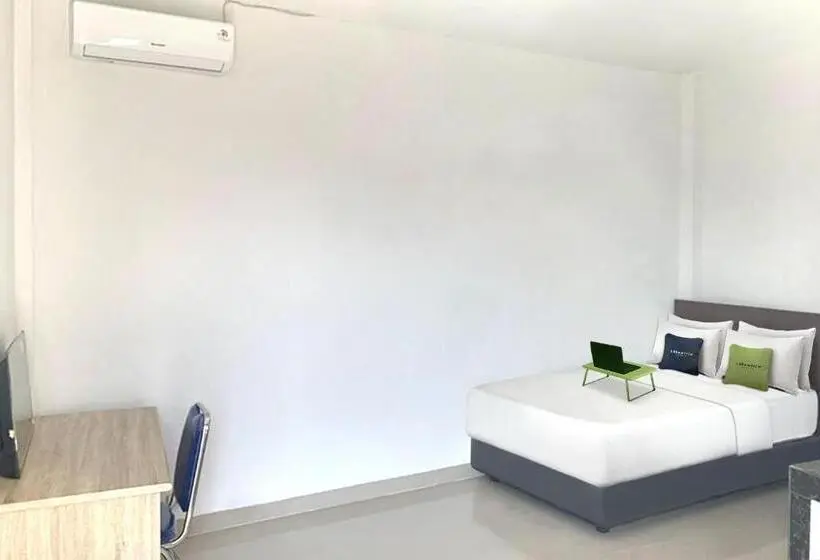 Superior-huone, Urbanview Hotel Juanda Kota Agung By Reddoorz