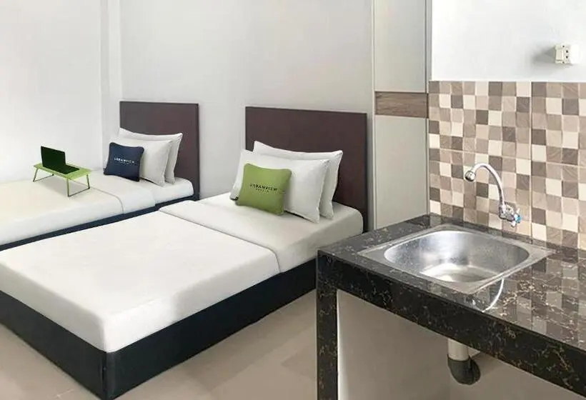 Superior-huone, Urbanview Hotel Juanda Kota Agung By Reddoorz