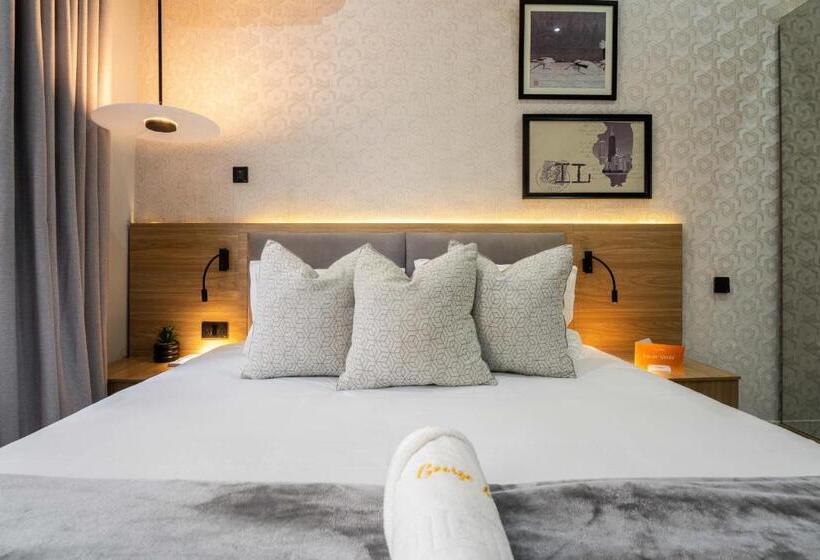 اتاق استاندارد با تخت بزرگ, George Residence, Parkview Ikoyi