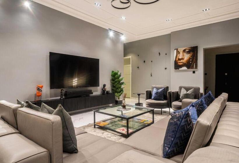 1 Bedroom Penthouse Apartment, George Residence, Parkview Ikoyi