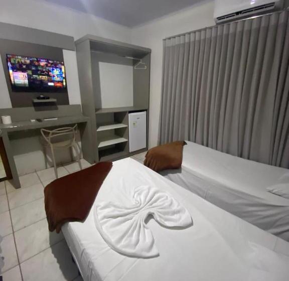 غرفة قياسية, Monoky