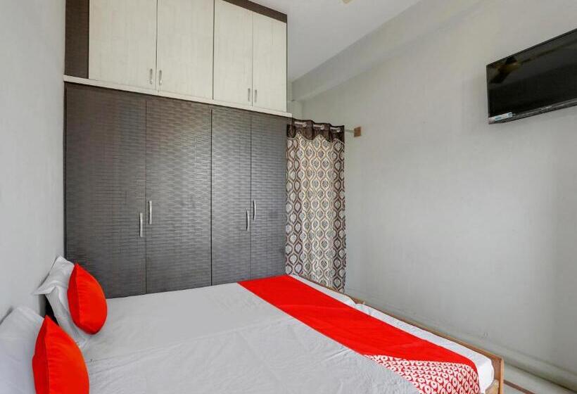 غرفة كلاسيكية ثلاثية, Oyo Flagship Adhya Lodge