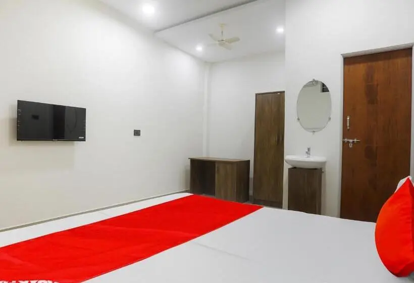 トリプルクラシックルーム, Oyo Flagship Hotel Rahul Service Appartment 2