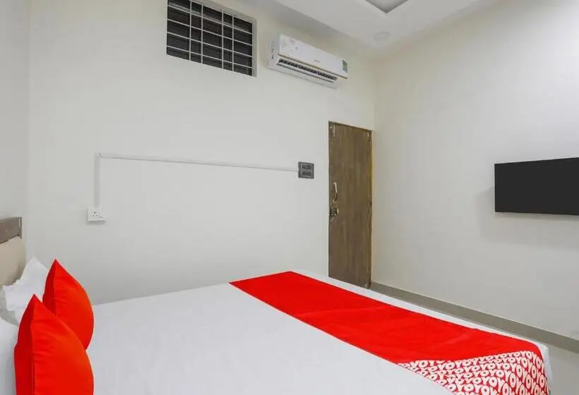 トリプルクラシックルーム, Oyo Flagship Hotel Rahul Service Appartment 2