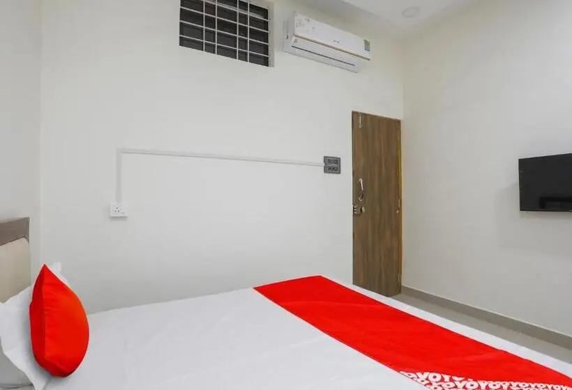 トリプルクラシックルーム, Oyo Flagship Hotel Rahul Service Appartment 2