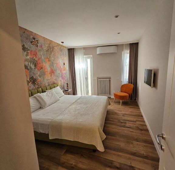 דירת שני חדרים, Casa Calí