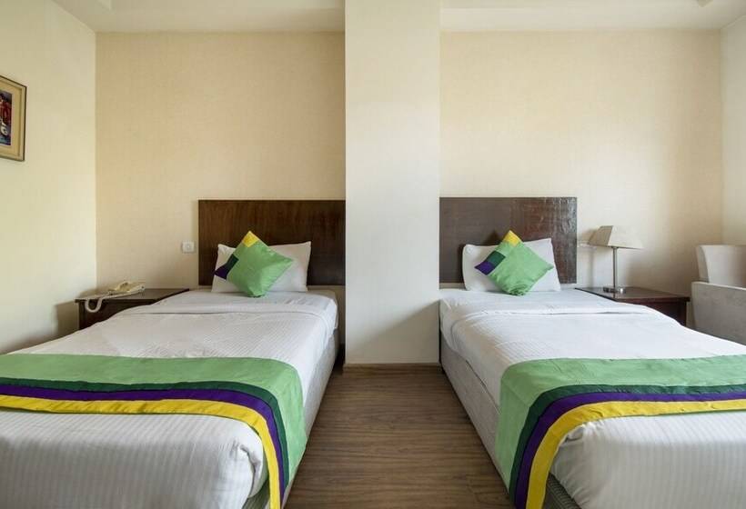 غرفة ديلوكس, Treebo Trend Grenville Near Udyog Vihar