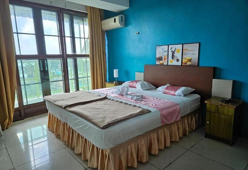 اتاق استاندارد, La Belle Etoile