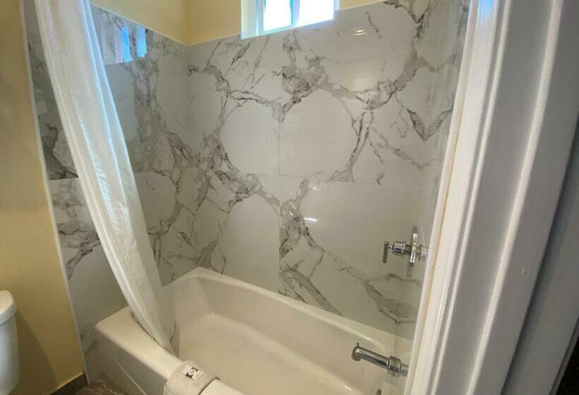 スタンダードルーム, Beachway Inn