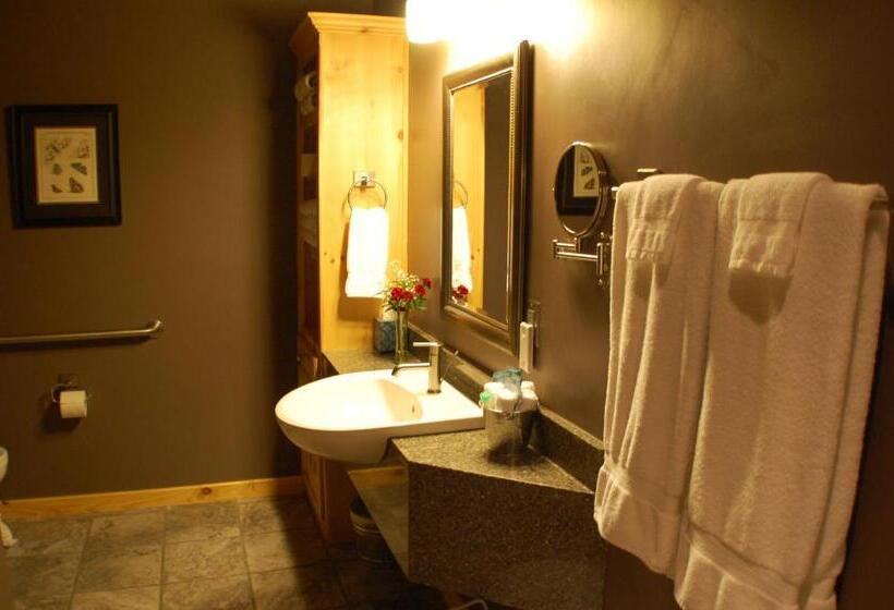 كابينة, Beaver Lakefront Cabins   Couples Only Getaways