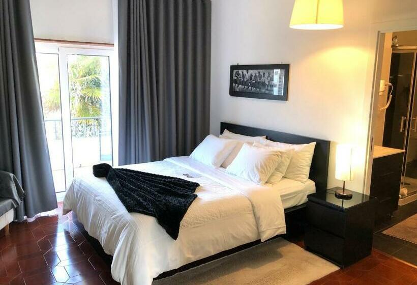 クラシックルーム, Boutique A Esplanada