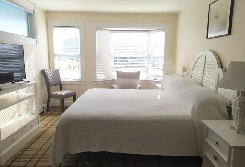 带大床的标准间, By The Sea Guests Bed & Breakfast & Suites