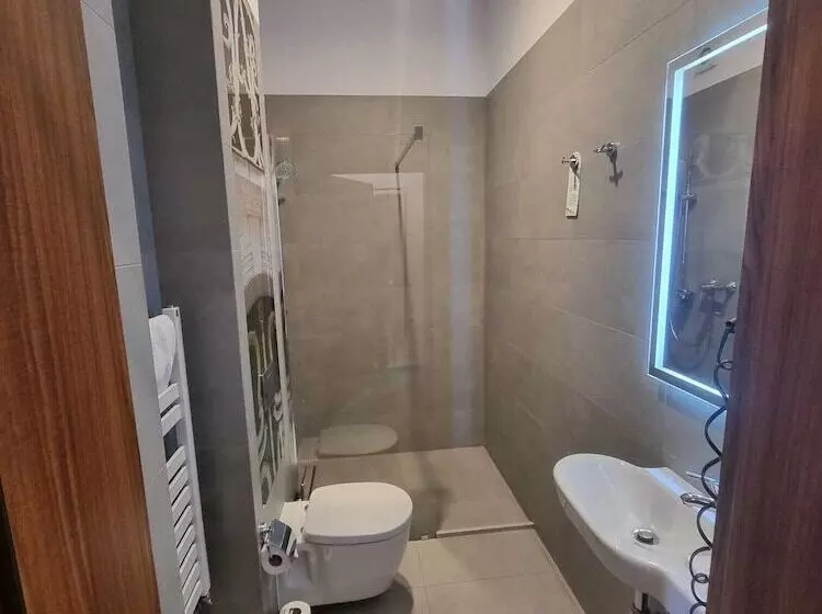 اتاق راحتی یک تخته, Celestin Residence