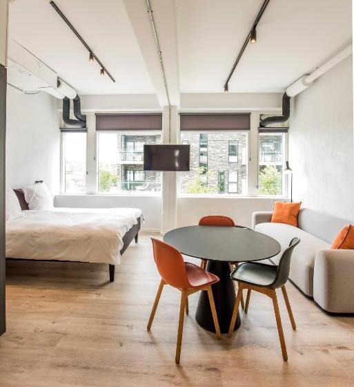 스탠다드 스튜디오, Cph Studio