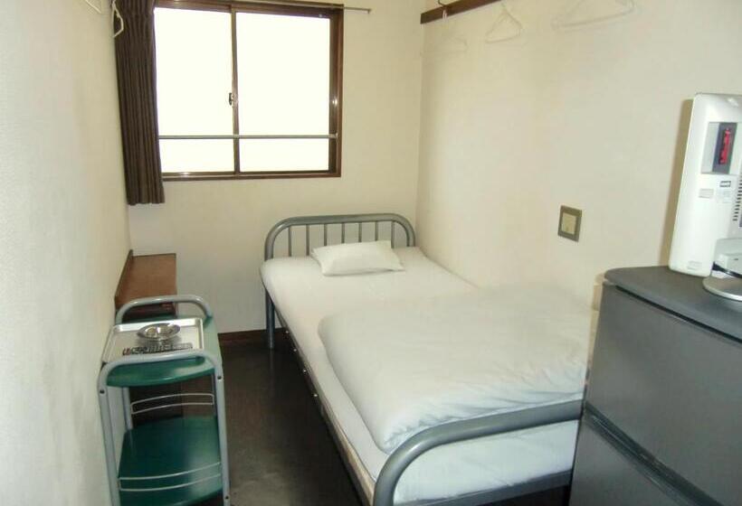 标准单人间共用浴室, Economy Hotel Hoteiya