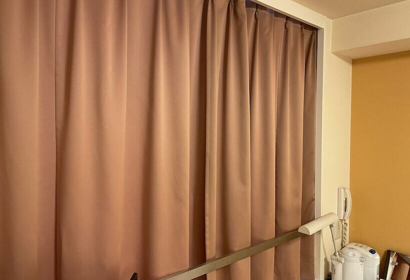 Quarto Estandar Individual, Quad Inn Yokote