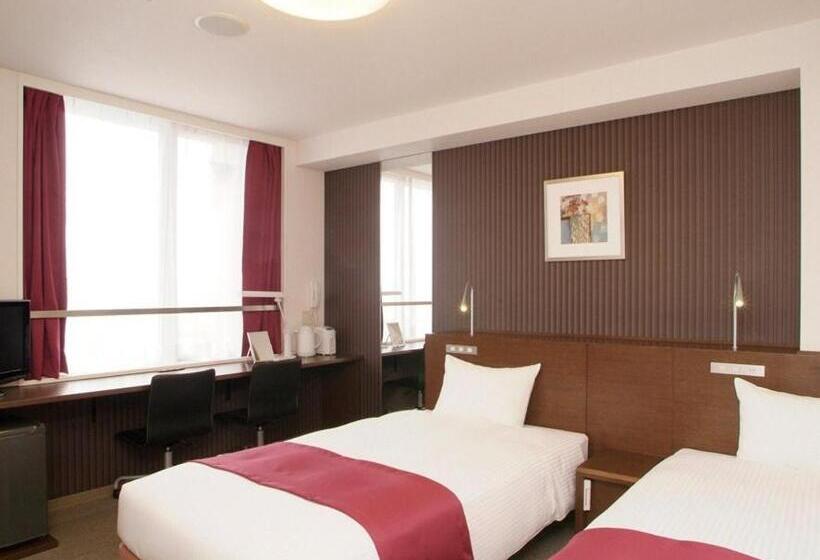 Quarto Deluxe, Quad Inn Yokote