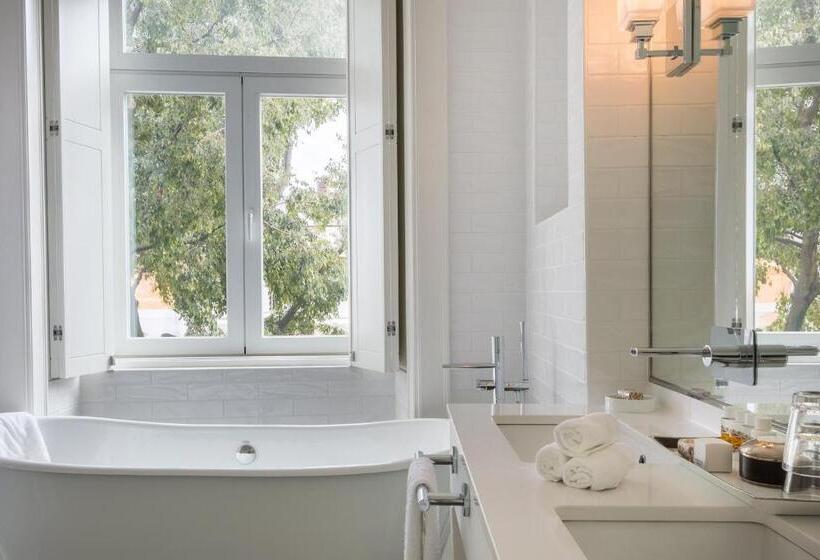 اتاق لوکس با تخت بزرگ, Santiago De Alfama  Boutique