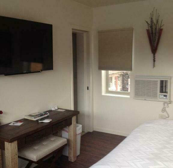 חדר סטנדרט עם מיטת קינג, Iron Horse Inn