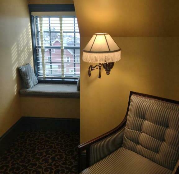 标准间, The Lafayette Inn