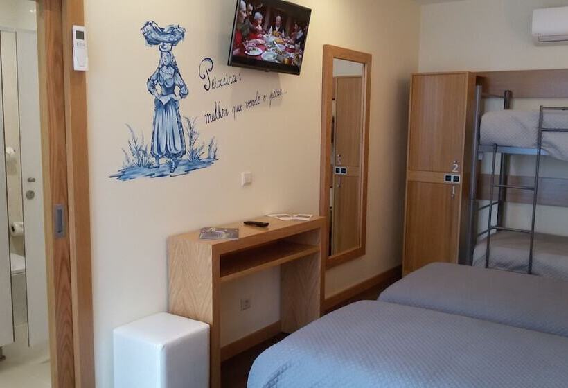 غرفة عائلية, Welcome In