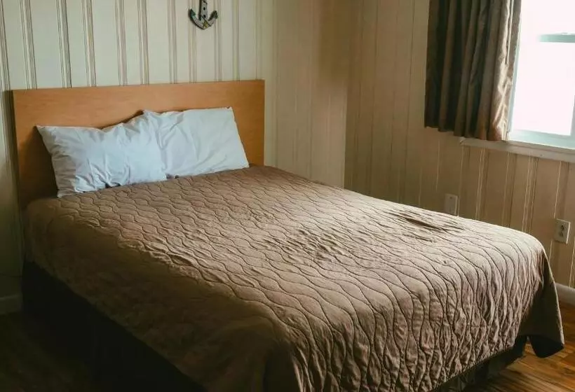 クイーンサイズベッドのスタンダードルーム, Marguerite Motel