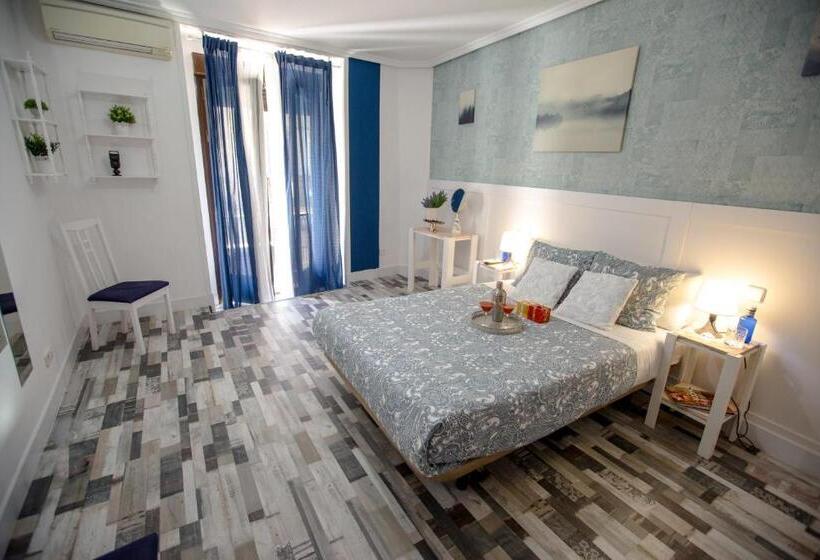 اتاق استاندارد, Fuencarral Adeco