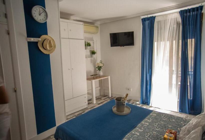 اتاق استاندارد, Fuencarral Adeco