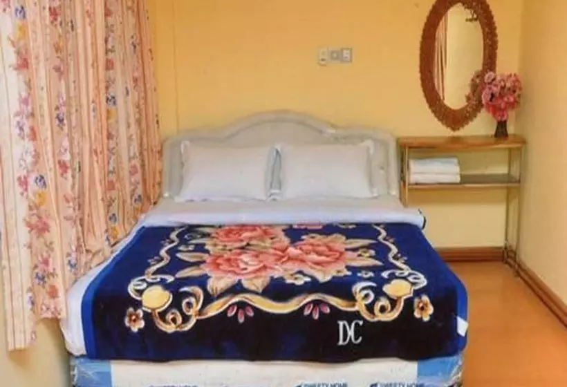 اتاق استاندارد, Royal Flower Guest House