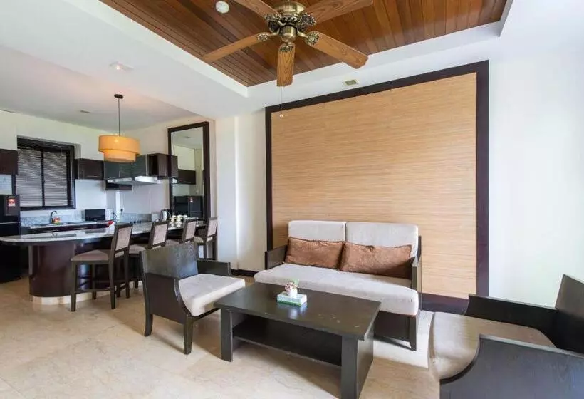 سوییت, Sabah Beach Villas & Suites