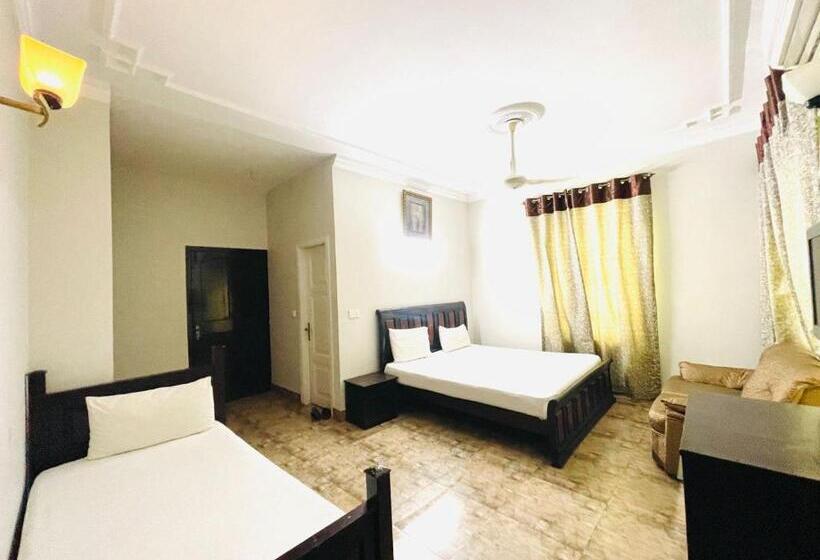 اتاق لوکس خانوادگی, Alpine Lodges