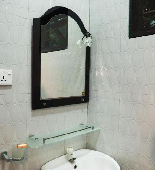 Номер Стандарт, Satk Inn Jaffna, Kokkuvil