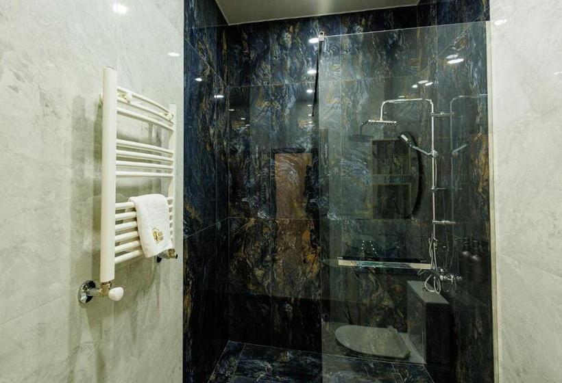 스탠다드 룸, New York Hotel Yerevan