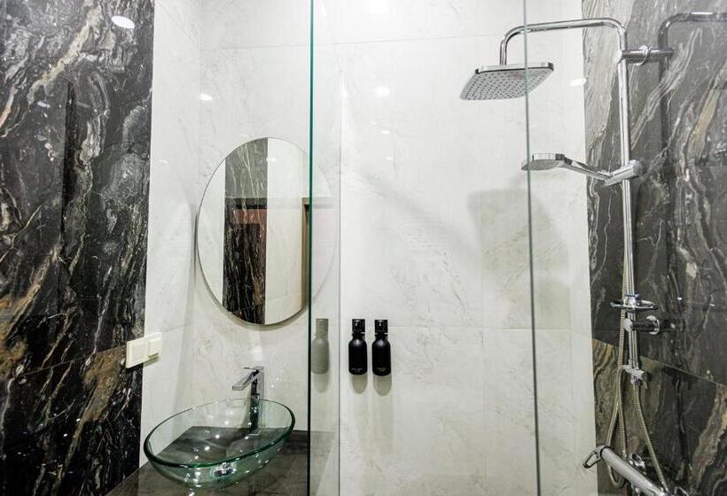 스탠다드 룸, New York Hotel Yerevan