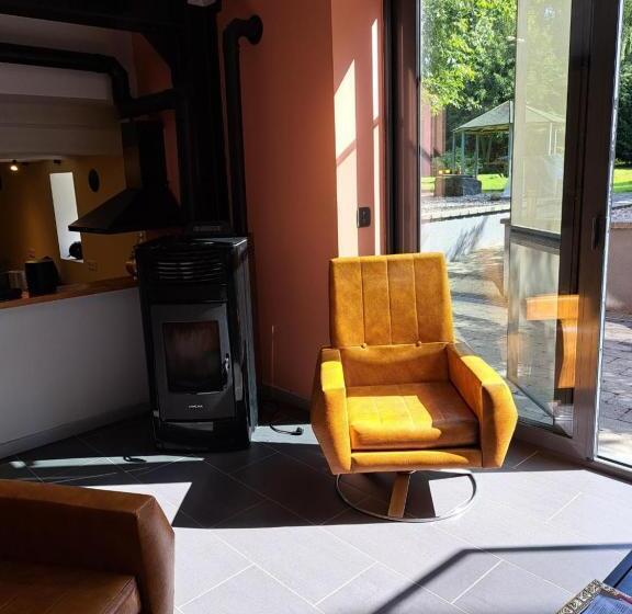 Номер Стандарт, Chambres D Hôtes à  5min De Pairi Daiza Et  30min D Ath Et Mons