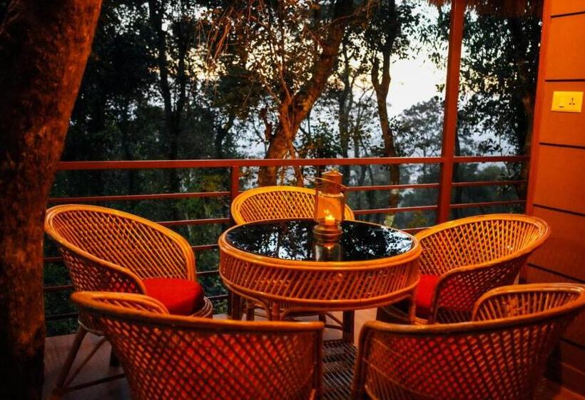 스탠다드 발코니 룸, Coffee Cradle Wayanad Luxuorios Private Tree House   Inside 2 Acre Coffee Plantation Wetlands Wayana