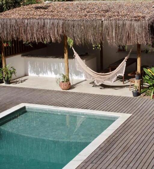 اتاق لوکس, Casa Angelina