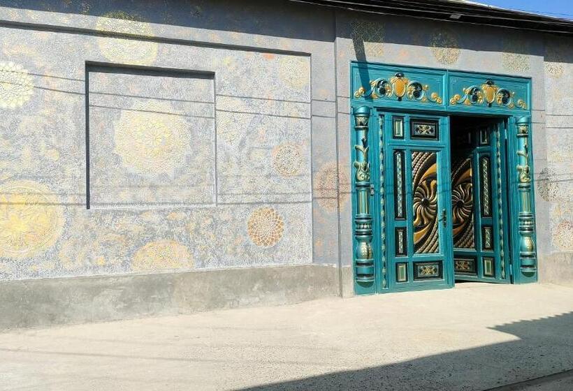 Quarto Quádruplo Estandar, Sofia Guest House