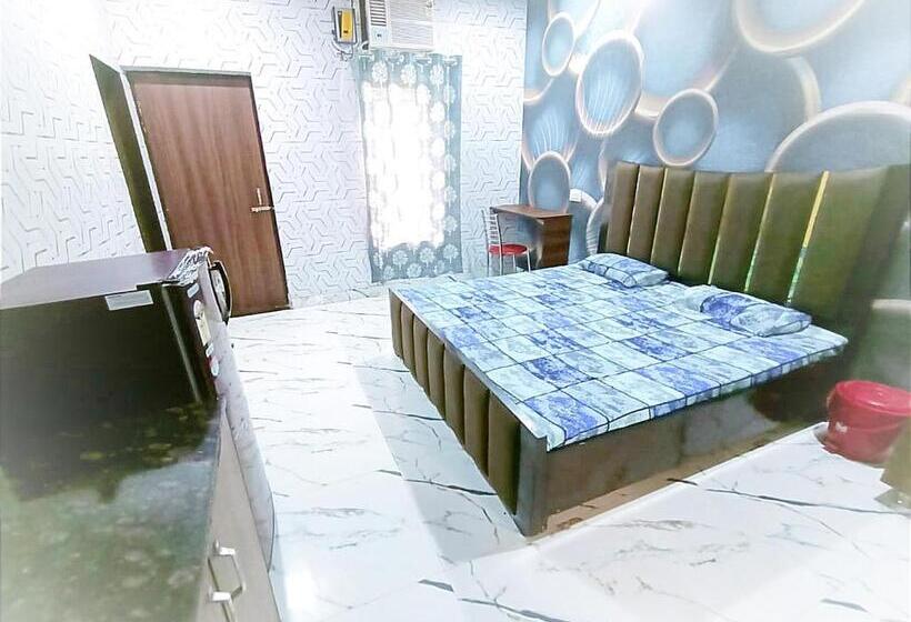 Номер Economy, Welcome Brothers Homestays    Lpu Law Gate    For Family, Couples, Parents, Students