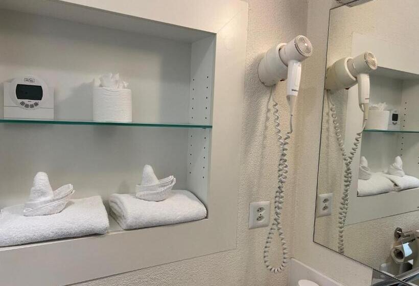 Standard Værelse, Felmis Self Check In