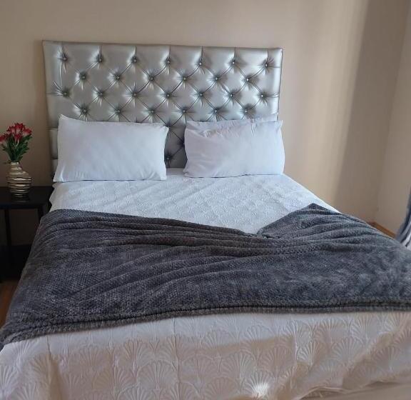 اتاق لوکس, Home Life Guesthouse