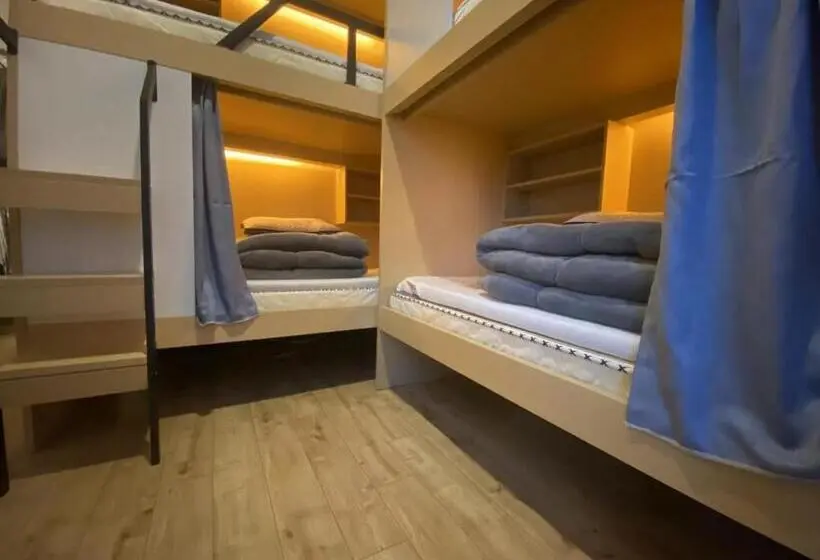 ルームシェアのワンベッド, Chengdong Yishu Inn Youth Hostel