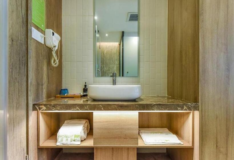 اتاق لوکس با تخت دو نفره بزرگ, Heye International Youth Hostel