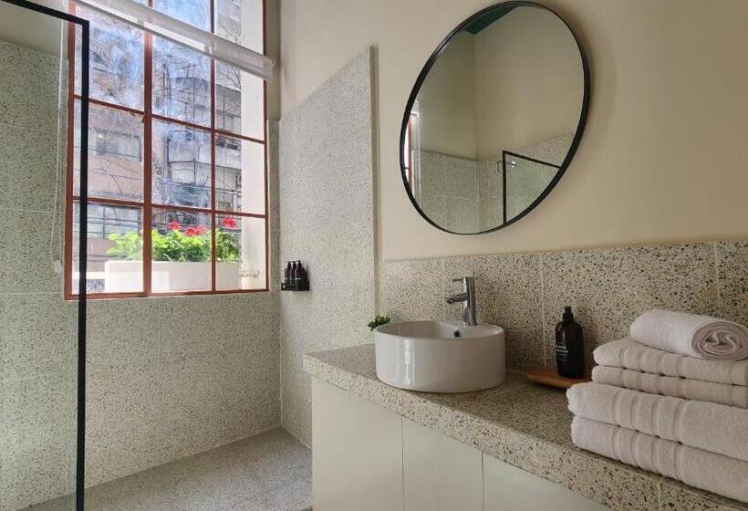 اتاق استاندارد با بالکن, Casa Par Grand Suites