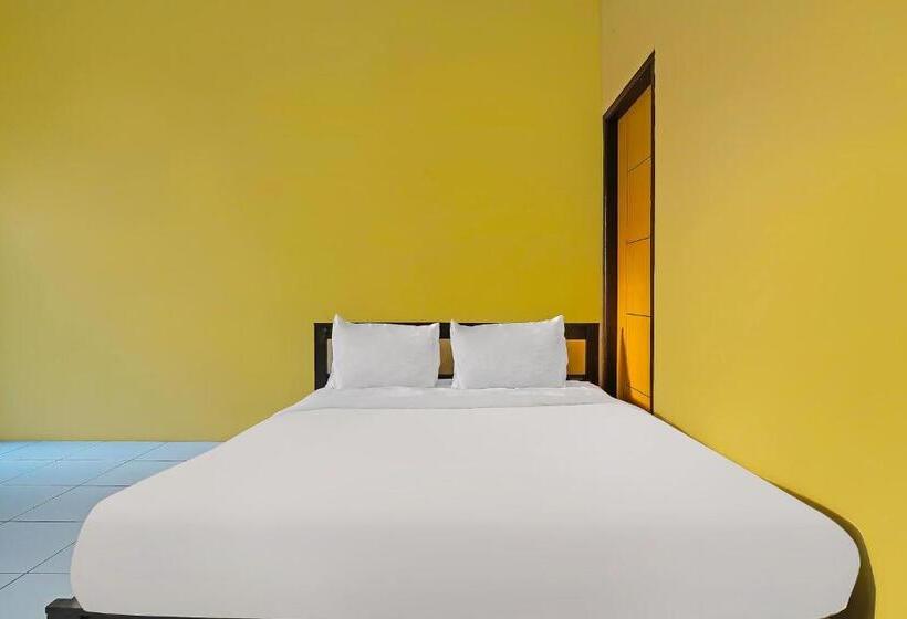 Номер Стандарт, Oyo Life 92641 Guest House Palinggihan Ii