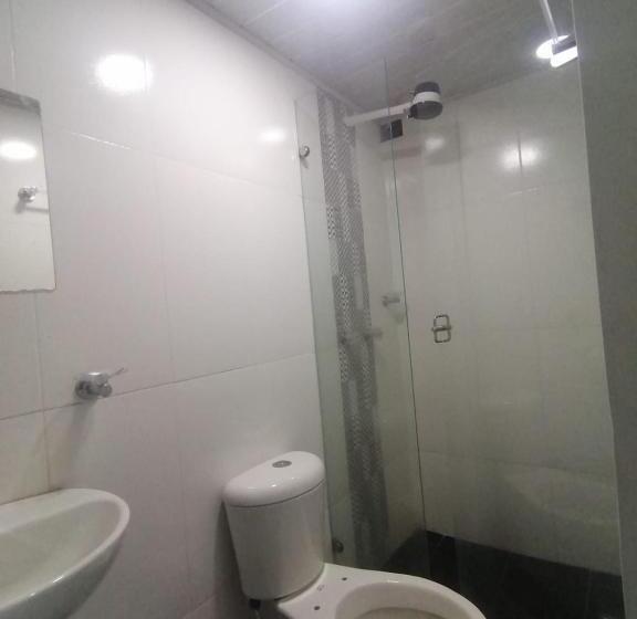 스탠다드 룸, The Swit Real