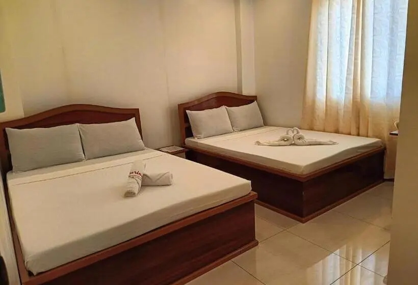 اتاق استاندارد چهار تخته, Marion S Inn 1 Bantayan Powered By Cocotel