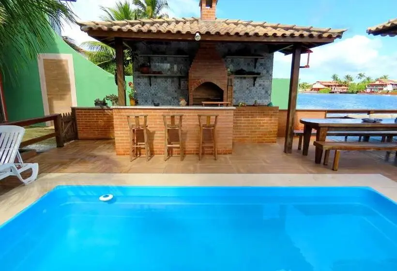 اتاق خانوادگی, Casa Flora