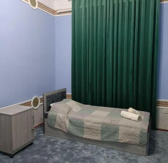 スタンダードルーム, гостевой дом Isfan Guest House